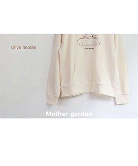 【マザーガーデン/Mother garden / GOODS】の【2/15(日)で販売終了】 マザーガーデン MOLANG モラン ドライブ柄パーカー S/M/L ユニセックス ホワイト 人気、トレンドファッション・服の通販 founy(ファニー) ガーデン Garden, Gardening スウェット / スエット Sweatshirt, Sweatwear トレーナー Sweatshirt, Trainer パーカー Hoodie, Parka メンズ Men's, Menswear A/W・秋冬 Autumn/Winter 長袖 Long Sleeve, Full Sleeve |ID:prp329100004817085