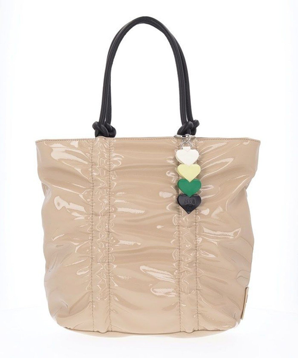 【アナスイ/ANNA SUI】のクアトロハート トートバッグ インテリア・キッズ・メンズ・レディースファッション・服の通販 founy(ファニー) 　ファッション　Fashion　レディースファッション　Fashion for Women　バッグ　Bags　エナメル　Patent Leather　チャーム　Charm, Pendant　ポケット　Pocket, Pocket Detail　ベージュ|ID: prp329100004817147 ipo3291000000034991582