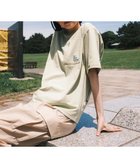 【シェアパーク/SHARE PARK】の【UVカット・吸水速乾・ストレッチ・軽量 】バックプリントポケットTシャツ(S・Mサイズ) 人気、トレンドファッション・服の通販 founy(ファニー) ファッション Fashion レディースファッション Fashion for Women トップス・カットソー Cut & Sew Tops シャツ・ブラウス・オフィスカジュアル Elegant Blouses & Button-Ups ロングTシャツ・Tシャツ Longline T-Shirts & Tees カットソー・ベーシックTシャツ Cut-and-Sewn Tops / Stretch Tees & Basics 春 Spring カットソー Cut and Sewn Top 吸水 Absorbent, Quick-Dry 軽量 Lightweight, Ultra Light ストレッチ Stretch, Stretchy Fabric フランス France, French プリント Print, Printed Pattern ポケット Pocket, Pocket Detail リラックス Relax, Relaxed Fit ワーク Workwear, Utility Style S/S・春夏 SS, Spring/Summer, Warm Season 再入荷 Restock / Back in Stock 夏 Summer thumbnail 黄緑系|ID: prp329100004817176 ipo3291000000034992035
