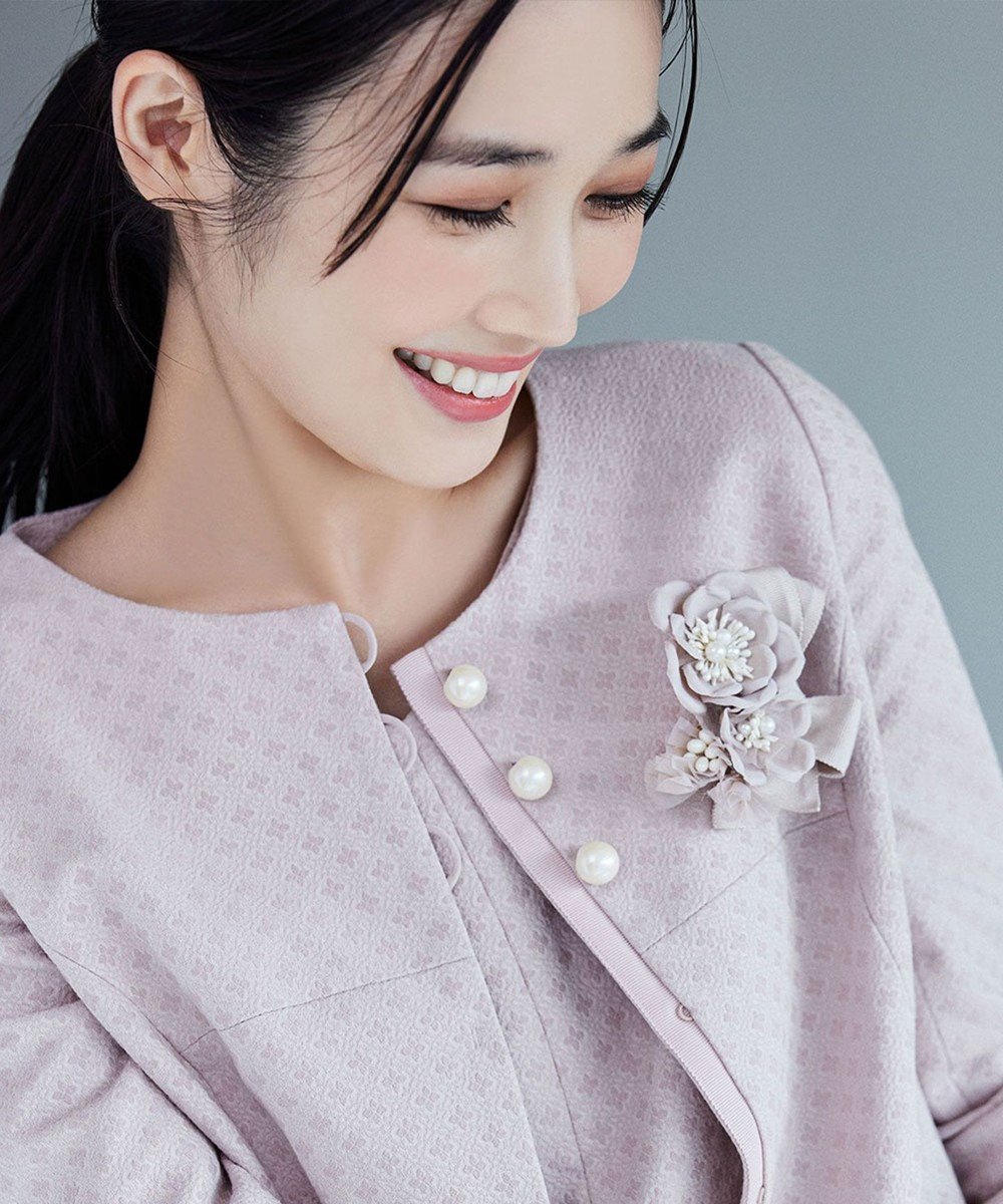 【トッカ/TOCCA】のATELIER SENKA FLOWER CORSAGE コサージュ インテリア・キッズ・メンズ・レディースファッション・服の通販 founy(ファニー) 　ファッション　Fashion　レディースファッション　Fashion for Women　2023年　2023　2023春夏・S/S　Spring/Summer 2023 SS23　アクセサリー　Fashion Accessories　ジャケット　Jacket, Outerwear　セットアップ　Set-Up, Coordinated Outfit　ツイード　Twill, Twill Weave　フラワー　Flower, Floral　ブローチ　Brooch, Pin Brooch　リボン　Ribbon, Bow　リュクス　Luxury, Elegant, High-End, Chic　ロマンティック　Romantic, Feminine Style　エレガント 上品　Elegant　夏　Summer　S/S・春夏　SS, Spring/Summer, Warm Season　無地　Plain, Solid Color　ピンク系|ID: prp329100004818121 ipo3291000000035004289