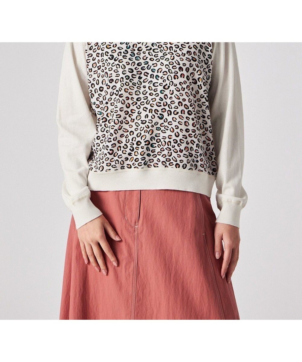 【ポール スミス/Paul Smith】のHorseshoe Leopard コンビ ニット インテリア・キッズ・メンズ・レディースファッション・服の通販 founy(ファニー) 　ファッション　Fashion　レディースファッション　Fashion for Women　トップス・カットソー　Cut & Sew Tops　ニット　Knit Tops & Sweaters　カーディガン　Cardigan, Knitwear　コンビ　Combo, Combination Style　セーター　Sweater, Knitwear　デニム　Denim, Jeans Material　フロント　Front, Front Design　プリント　Print, Printed Pattern　モチーフ　Motif, Design Theme　リラックス　Relax, Relaxed Fit　夏　Summer　S/S・春夏　SS, Spring/Summer, Warm Season　A/W・秋冬　Autumn/Winter　オフホワイト|ID: prp329100004818236 ipo3291000000035004932