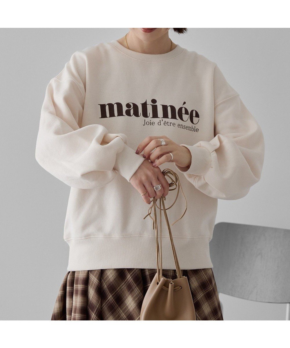 【アメリカンホリック/AMERICAN HOLIC】のフレンチロゴ裏起毛プルオーバー インテリア・キッズ・メンズ・レディースファッション・服の通販 founy(ファニー) 　ファッション　Fashion　レディースファッション　Fashion for Women　トップス・カットソー　Cut & Sew Tops　レディースパーカー・カジュアルフーディー　Casual Hoodies & Sweatshirts　カジュアルプルオーバー・ニットトップス　Pullovers & Knit Tops / Casual Pullovers　スウェット・クルーネックトップス　Sweatshirts & Crewnecks / Relaxed Fit Sweat Tops　アメリカン　American Style　インナー　Innerwear　シンプル　Simple, Minimal　スウェット / スエット　Sweatshirt, Sweatwear　スタイリッシュ　Stylish, Fashionable　フェミニン　Feminine, Girly　フレンチ　French, French Style　フロント　Front, Front Design　ポケット　Pocket, Pocket Detail　A/W・秋冬　Autumn/Winter　おすすめ　Recommended / Our Picks　Ivory|ID: prp329100004818248 ipo3291000000035004989