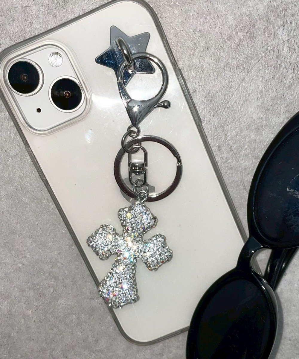 【ウィゴー/WEGO】のキラキラクロスキーホルダー インテリア・キッズ・メンズ・レディースファッション・服の通販 founy(ファニー) 　ファッション　Fashion　レディースファッション　Fashion for Women　ミニ財布・二つ折り財布　Wallets & Card Cases　おすすめ　Recommended / Our Picks　キーホルダー　Keychain, Key Holder　ストーン　Stone, Gem-Like　スマホ　Smartphone, Mobile Device　ポーチ　Pouch, Small Case　モチーフ　Motif, Design Theme　ワンポイント　One Point, Statement Accent　財布　Wallet, Purse　シルバー|ID: prp329100004822382 ipo3291000000035057620