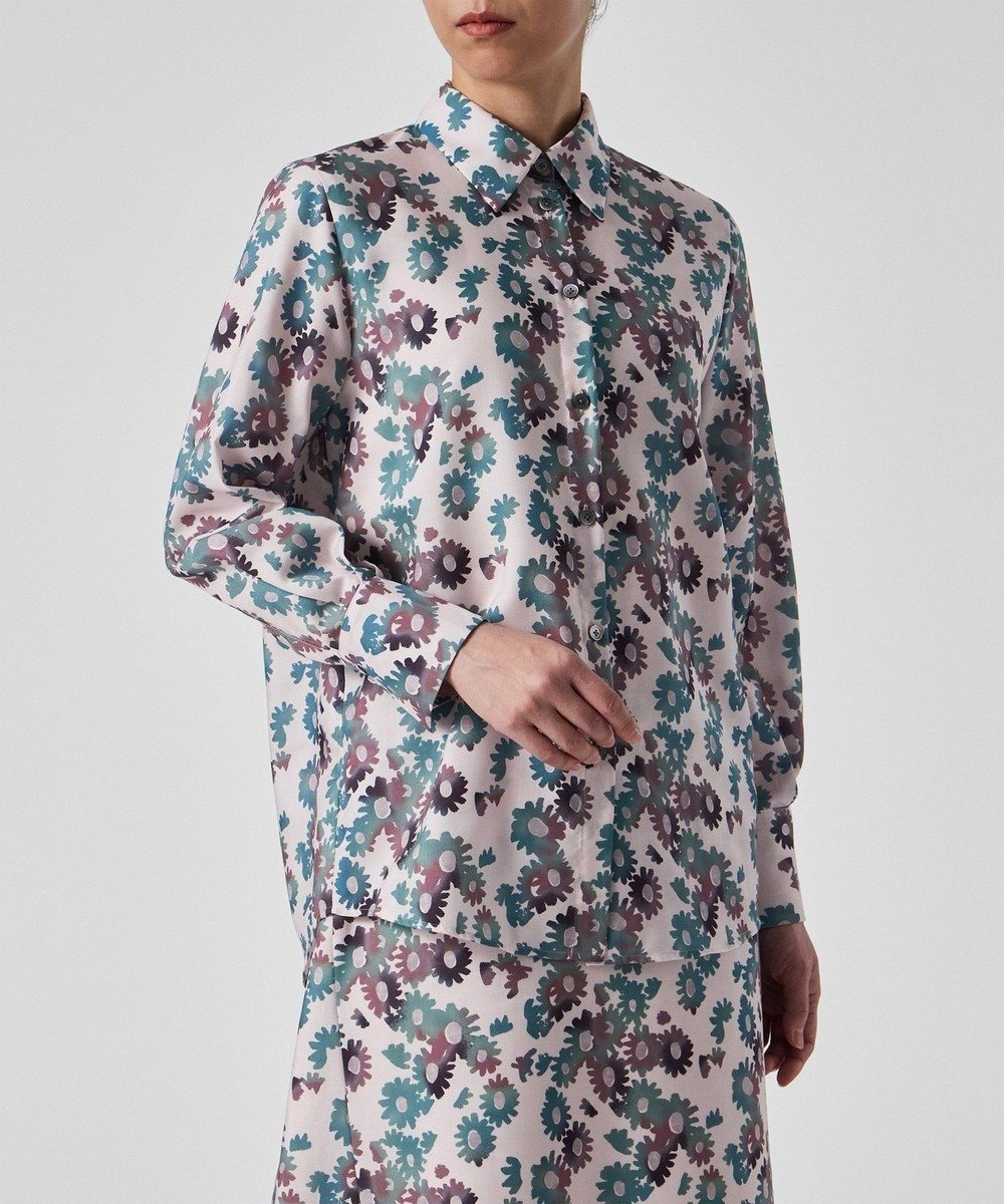 【ポール スミス/Paul Smith】のChamomile Floral プリント シャツ インテリア・キッズ・メンズ・レディースファッション・服の通販 founy(ファニー) 　ファッション　Fashion　レディースファッション　Fashion for Women　トップス・カットソー　Cut & Sew Tops　シャツ・ブラウス・オフィスカジュアル　Elegant Blouses & Button-Ups　おすすめ　Recommended / Our Picks　グラデーション　Gradient, Ombre　デニム　Denim, Jeans Material　プリント　Print, Printed Pattern　リラックス　Relax, Relaxed Fit　夏　Summer　S/S・春夏　SS, Spring/Summer, Warm Season　A/W・秋冬　Autumn/Winter　ライトピンク|ID: prp329100004822508 ipo3291000000035059227
