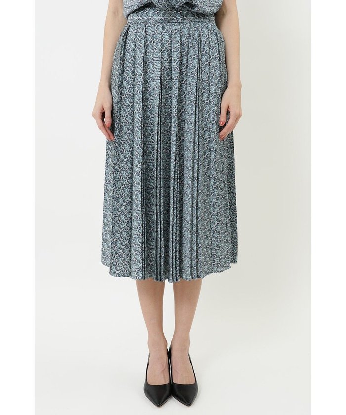 【ダックス/DAKS】のサテンプリントプリーツスカート インテリア・キッズ・メンズ・レディースファッション・服の通販 founy(ファニー) https://founy.com/ ファッション Fashion レディースファッション Fashion for Women スカート Skirts プリーツスカート / 上品フェミニンスタイル Pleated Skirts サテン Satin, Glossy Fabric ジャケット Jacket, Outerwear プリント Print, Printed Pattern プリーツ Pleats, Pleated ロンドン London Style, British Inspired ワイド Wide, Wide Fit ワーク Workwear, Utility Style エレガント 上品 Elegant 夏 Summer 定番 Standard, Basic Item S/S・春夏 SS, Spring/Summer, Warm Season 無地 Plain, Solid Color A/W・秋冬 Autumn/Winter |ID: prp329100004822689 ipo3291000000035063070