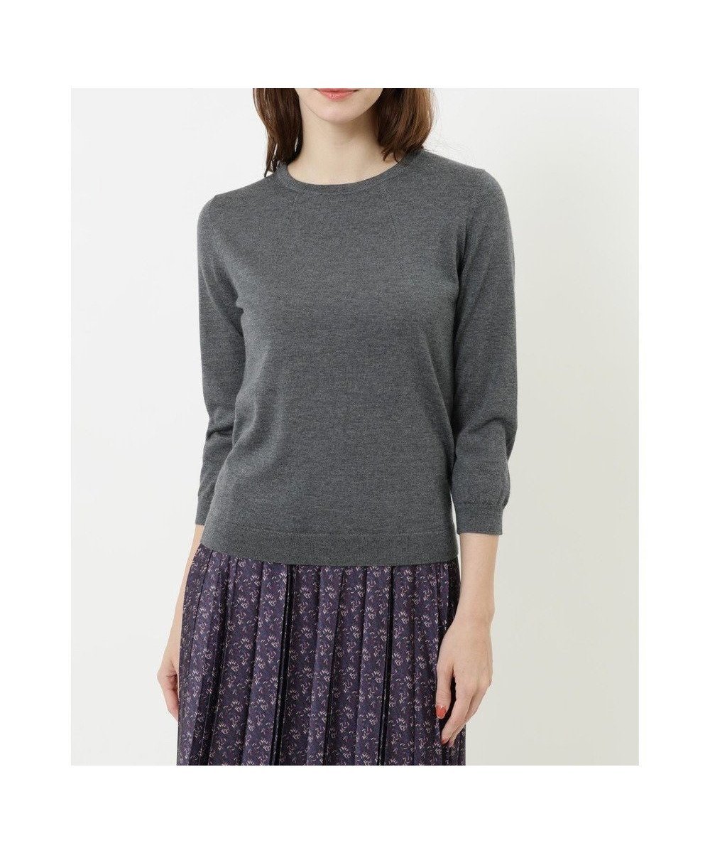 【ダックス/DAKS】のクルーネックウールニットプルオーバー インテリア・キッズ・メンズ・レディースファッション・服の通販 founy(ファニー) 　ファッション　Fashion　レディースファッション　Fashion for Women　トップス・カットソー　Cut & Sew Tops　ニット　Knit Tops & Sweaters　カジュアルプルオーバー・ニットトップス　Pullovers & Knit Tops / Casual Pullovers　イタリア　Italy　ストレッチ　Stretch, Stretchy Fabric　セーター　Sweater, Knitwear　今季　This Season, Current Season　夏　Summer　S/S・春夏　SS, Spring/Summer, Warm Season　A/W・秋冬　Autumn/Winter　グレー|ID: prp329100004822698 ipo3291000000035063202