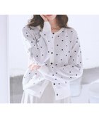 【アースミュージックアンドエコロジー/earth music&ecology】のドットジャガードカーディガン 人気、トレンドファッション・服の通販 founy(ファニー) ファッション Fashion レディースファッション Fashion for Women トップス・カットソー Cut & Sew Tops カーディガン・羽織り Layered Style Cardigans カーディガン Cardigan, Knitwear コンパクト Compact, Small Size ドット Polka Dot, Dot Pattern バランス Balance, Style Balance フィット Fit, Slim Fit ポケット Pocket, Pocket Detail リラックス Relax, Relaxed Fit 夏 Summer 定番 Standard, Basic Item 春 Spring S/S・春夏 SS, Spring/Summer, Warm Season ビジネス 仕事 通勤 Business / Work / Commuting thumbnail Ivory|ID: prp329100004826415 ipo3291000000035116790