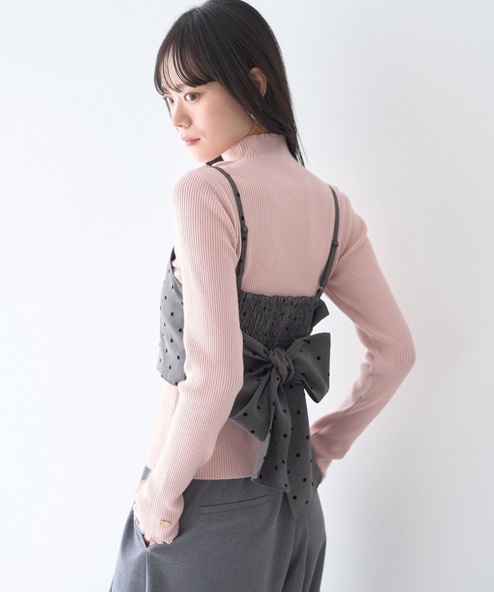 【アースミュージックアンドエコロジー/earth music&ecology】の2WAYドットリボンビスチェ インテリア・キッズ・メンズ・レディースファッション・服の通販 founy(ファニー) ファッション Fashion レディースファッション Fashion for Women アウター Coat / Outerwear Collection トップス・カットソー Cut & Sew Tops ベスト&ジレ / 重ね着スタイル Vests & Gilets ビスチェ Bustiers & Corset Tops / Layered Bustier Style クラシック Classic, Timeless Style シャーリング Shirring, Ruched シンプル Simple, Minimal トレンド Trend, Trending Now ドット Polka Dot, Dot Pattern ビスチェ Bustier, Corset Top ベスト Vest, Waistcoat ポケット Pocket, Pocket Detail ラップ Wrap, Wrap Design リボン Ribbon, Bow A/W・秋冬 Autumn/Winter おすすめ Recommended / Our Picks エレガント 上品 Elegant Gray|ID: prp329100004826420 ipo3291000000035548895