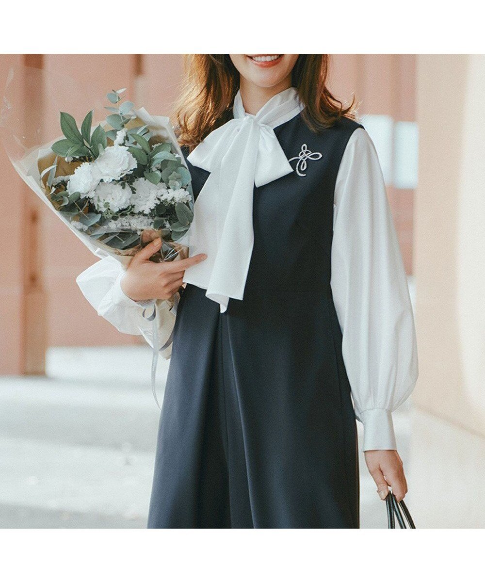 【アンフィーロ 自由区/UNFILO】の【取り外し可能なボウタイ付き/セレモニー】2WAY ボウタイブラウス インテリア・キッズ・メンズ・レディースファッション・服の通販 founy(ファニー) 　ファッション　Fashion　レディースファッション　Fashion for Women　トップス・カットソー　Cut & Sew Tops　シャツ・ブラウス・オフィスカジュアル　Elegant Blouses & Button-Ups　オケージョン　Occasion Wear　春　Spring　カフス　Cuff Design　抗菌　Antibacterial, Bacteria-Resistant　シャーリング　Shirring, Ruched　スリット　Slit, Slit Detail　ドレープ　Drape, Draping Fabric　楽ちん　Easy Fit, Comfortable　S/S・春夏　SS, Spring/Summer, Warm Season　おすすめ　Recommended / Our Picks　夏　Summer　セレモニー　Ceremony　オフ|ID: prp329100004826427 ipo3291000000035313877