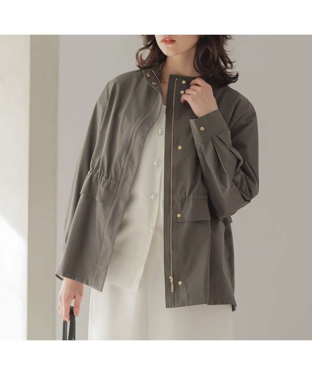 【組曲/KUMIKYOKU】のスタンドネックライトアウター インテリア・キッズ・メンズ・レディースファッション・服の通販 founy(ファニー) 　ファッション　Fashion　レディースファッション　Fashion for Women　アウター　Coat / Outerwear Collection　レディースジャケット・軽アウター　Jackets　インナー　Innerwear　ジャケット　Jacket, Outerwear　スリット　Slit, Slit Detail　ペプラム　Peplum, Flared Hem　ボトルネック　Bottle Neck, Mock Neck　ポケット　Pocket, Pocket Detail　夏　Summer　春　Spring　S/S・春夏　SS, Spring/Summer, Warm Season　カーキグレー系|ID: prp329100004827315 ipo3291000000035147576