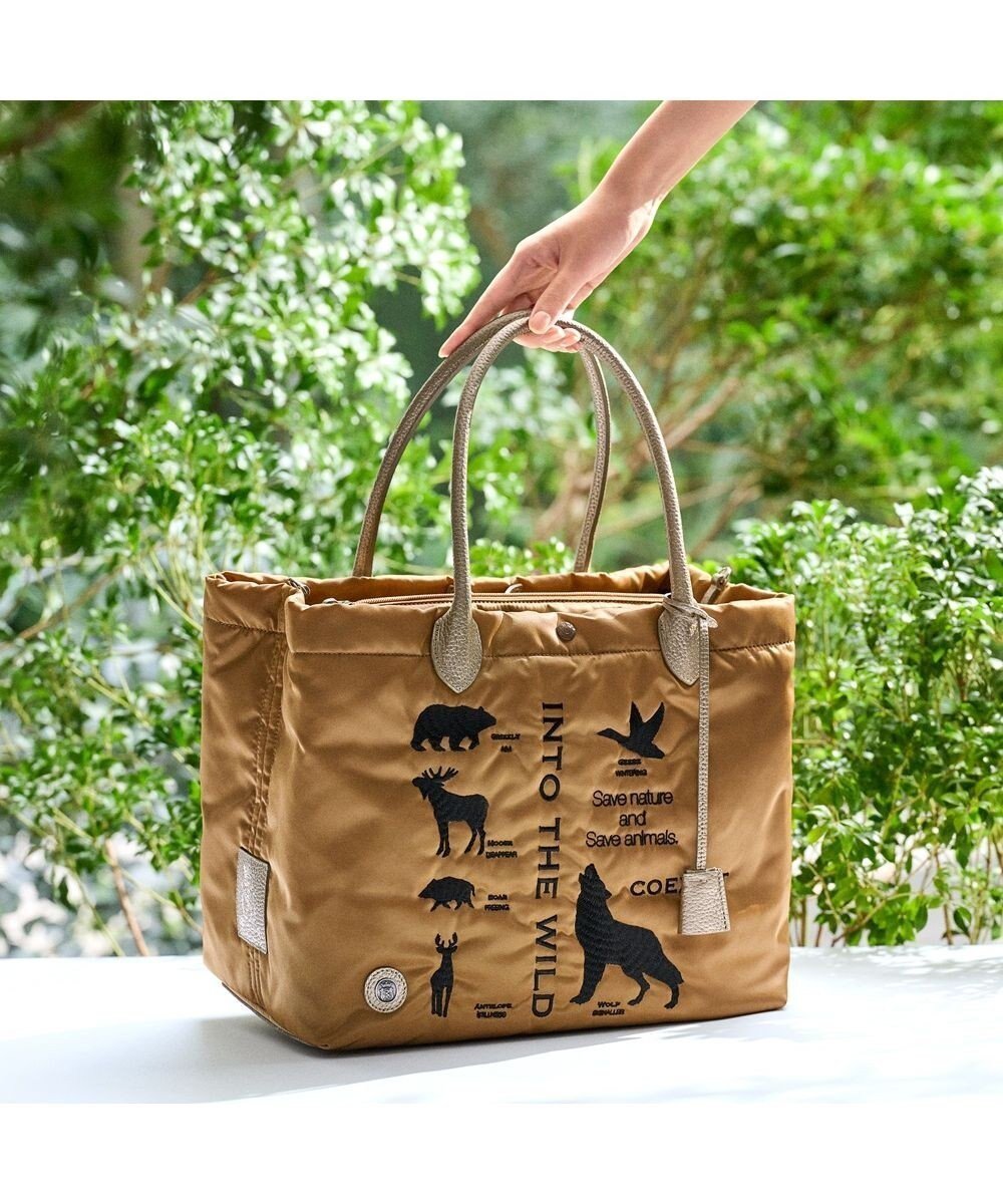 【アクセソワドゥマドモワゼルジャップ/A.D.M.J】の【A4収納可】【高密度ナイロン】デービス/キューブトート34cm(Dカン+) インテリア・キッズ・メンズ・レディースファッション・服の通販 founy(ファニー) 　ファッション　Fashion　レディースファッション　Fashion for Women　バッグ　Bags　イタリア　Italy　シューズ　Shoes, Footwear　スポーツ　Sports, Activewear　人気　Popular, Best Seller　ポケット　Pocket, Pocket Detail　ポーチ　Pouch, Small Case　モチーフ　Motif, Design Theme　ゴルフ　Golf　ビジネス 仕事 通勤　Business / Work / Commuting　WALNUT|ID: prp329100004827346 ipo3291000000035764688