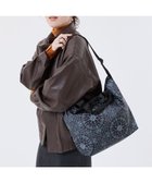 【レスポートサック/LeSportsac】のDELUXE EASY CARRY TOTE/ステレートバンダナ 人気、トレンドファッション・服の通販 founy(ファニー) ファッション Fashion レディースファッション Fashion for Women バッグ Bags バンダナ Bandana, Head Scarf プリント Print, Printed Pattern ペイズリー Paisley, Ethnic Pattern ポケット Pocket, Pocket Detail ビジネス 仕事 通勤 Business / Work / Commuting thumbnail ステレートバンダナ|ID: prp329100004827356 ipo3291000000035126501
