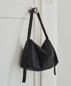 【ラシット/russet】のトライアングルショルダーバッグ(CE-1675) 人気、トレンドファッション・服の通販 founy(ファニー) ファッション Fashion レディースファッション Fashion for Women シルバー Silver, Metallic Silver シンプル Simple, Minimal トライアングル Triangle, Triangular Shape フォルム Silhouette, Form ベーシック Basic, Essential ポケット Pocket, Pocket Detail マグネット Magnet, Magnetic Closure 再入荷 Restock / Back in Stock おすすめ Recommended / Our Picks 日本製 Made In Japan エレガント 上品 Elegant thumbnail Black|ID: prp329100004828166 ipo3291000000035136866