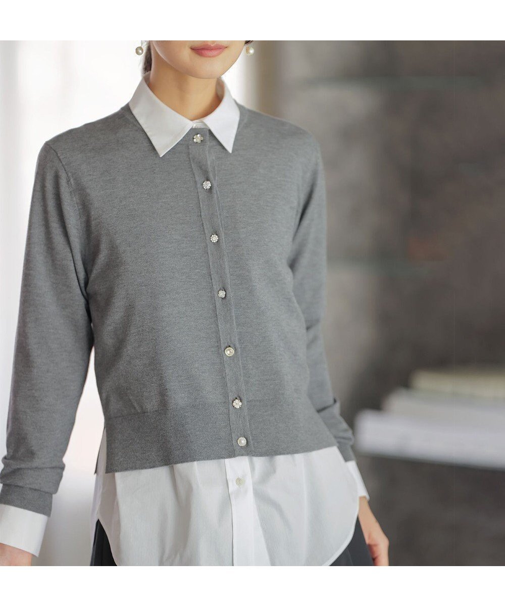 【組曲/KUMIKYOKU】の【先行予約】アトランダムビジューボタンカーディガン インテリア・キッズ・メンズ・レディースファッション・服の通販 founy(ファニー) 　ファッション　Fashion　レディースファッション　Fashion for Women　トップス・カットソー　Cut & Sew Tops　カーディガン・羽織り　Layered Style Cardigans　春　Spring　カーディガン　Cardigan, Knitwear　コンパクト　Compact, Small Size　シンプル　Simple, Minimal　ストレッチ　Stretch, Stretchy Fabric　スリット　Slit, Slit Detail　バランス　Balance, Style Balance　フィット　Fit, Slim Fit　羽織　Haori, Light Jacket　モダン　Modern, Contemporary　S/S・春夏　SS, Spring/Summer, Warm Season　おすすめ　Recommended / Our Picks　夏　Summer　エレガント 上品　Elegant　ライトグレー系|ID: prp329100004829152 ipo3291000000035147339