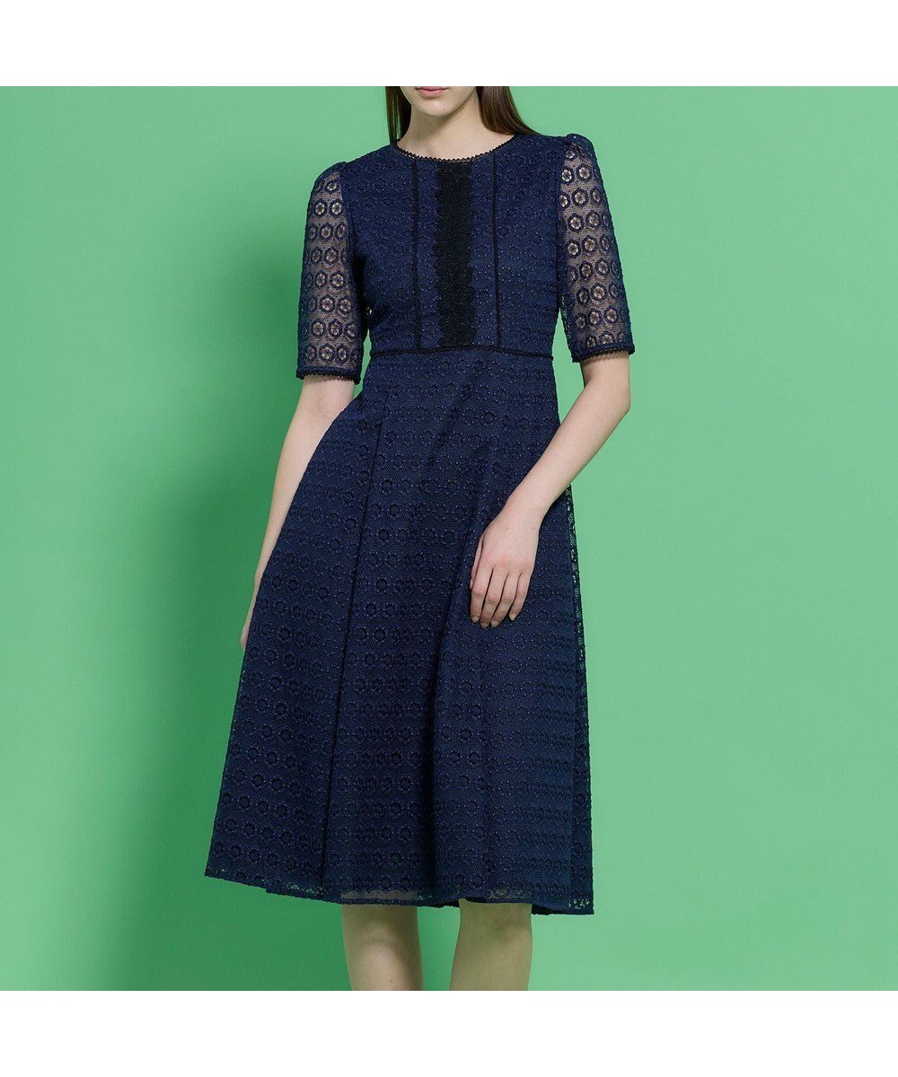 【トッカ/TOCCA】のCRYSTAL LABYRINTH ドレス 人気、トレンドファッション・服の通販 founy(ファニー) 　ファッション　Fashion　レディースファッション　Fashion for Women　ワンピース　Dresses　フォーマル・パーティードレス・結婚式用ドレス　Elegant & Casual Dresses　アクセサリー　Fashion Accessories　エレガント 上品　Elegant　カーディガン　Cardigan, Knitwear　クリスタル　Crystal, Swarovski　ケミカル　Chemical, Chemical Wash　スリーブ　Sleeve, Long Sleeve / Short Sleeve　ドレス　Dress, One-Piece　フォーマル　Formal, Dressy　フロント　Front, Front Design　レース　Lace, Lace Fabric　夏　Summer　S/S・春夏　SS, Spring/Summer, Warm Season　A/W・秋冬　Autumn/Winter　 other-1|ID: prp329100004829168 ipo3291000000035147392