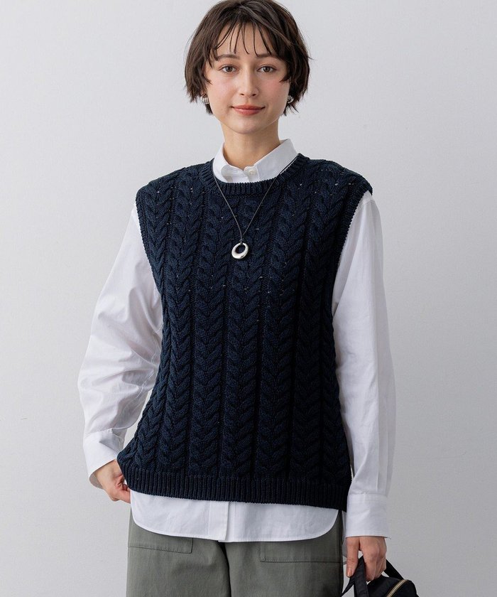 【23区/NIJYUSANKU】のケーブル ニットベスト インテリア・キッズ・メンズ・レディースファッション・服の通販 founy(ファニー) https://founy.com/ ファッション Fashion レディースファッション Fashion for Women アウター Coat / Outerwear Collection トップス・カットソー Cut & Sew Tops ニット Knit Tops & Sweaters ベスト&ジレ / 重ね着スタイル Vests & Gilets 春 Spring カットソー Cut and Sewn Top ジャケット Jacket, Outerwear ストレッチ Stretch, Stretchy Fabric ベスト Vest, Waistcoat ロング Long, Long-Length S/S・春夏 SS, Spring/Summer, Warm Season 夏 Summer エレガント 上品 Elegant 2026年 2026 |ID: prp329100004829181 ipo3291000000035701076