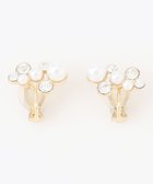 【組曲/KUMIKYOKU】のビジューコレクティブ イヤリング 人気、トレンドファッション・服の通販 founy(ファニー) ファッション Fashion レディースファッション Fashion for Women ジュエリー Jewelry ファッションリング Fashion Rings イヤリング・フープ・ドロップタイプ Hoop, Drop & Clip Earrings アクセサリー Fashion Accessories イヤリング Earrings ギフト プレゼント Gift / Present シリコン Silicone, Silicone Material シンプル Simple, Minimal パール Pearl, Pearl Accent ビジュー Bijou, Jewel-like Accent エレガント 上品 Elegant thumbnail ゴールド系|ID: prp329100004829204 ipo3291000000035147518