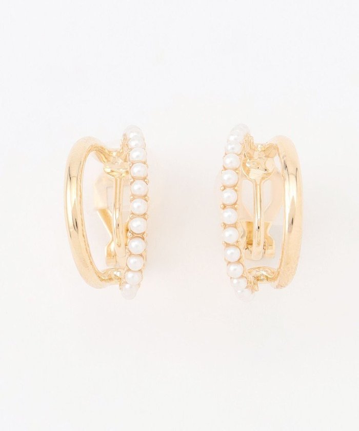 【組曲/KUMIKYOKU】のパールライクメタルアーチ イヤリング インテリア・キッズ・メンズ・レディースファッション・服の通販 founy(ファニー) https://founy.com/ ファッション Fashion レディースファッション Fashion for Women ジュエリー Jewelry ファッションリング Fashion Rings イヤリング・フープ・ドロップタイプ Hoop, Drop & Clip Earrings アクセサリー Fashion Accessories イヤリング Earrings ギフト プレゼント Gift / Present シリコン Silicone, Silicone Material シンプル Simple, Minimal スタイリッシュ Stylish, Fashionable パール Pearl, Pearl Accent フォーマル Formal, Dressy メタル Metal, Metal Parts モダン Modern, Contemporary エレガント 上品 Elegant 軽量 Lightweight, Ultra Light |ID: prp329100004829206 ipo3291000000035147521