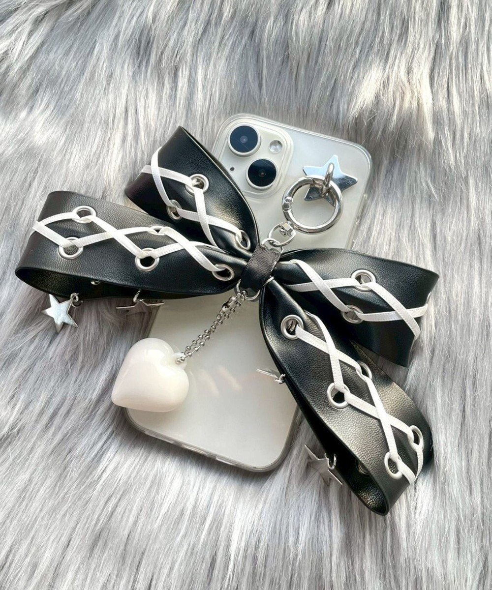 【ウィゴー/WEGO】のBIGリボンキーホルダー 人気、トレンドファッション・服の通販 founy(ファニー) 　ファッション　Fashion　レディースファッション　Fashion for Women　ミニ財布・二つ折り財布　Wallets & Card Cases　おすすめ　Recommended / Our Picks　キーホルダー　Keychain, Key Holder　スマホ　Smartphone, Mobile Device　チャーム　Charm, Pendant　リボン　Ribbon, Bow　リュック　Backpack, Rucksack　財布　Wallet, Purse　 other-1|ID: prp329100004830125 ipo3291000000035157478