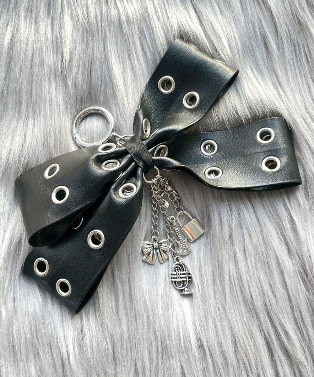 【ウィゴー/WEGO】のBIGリボンキーホルダー インテリア・キッズ・メンズ・レディースファッション・服の通販 founy(ファニー) 　ファッション　Fashion　レディースファッション　Fashion for Women　ミニ財布・二つ折り財布　Wallets & Card Cases　おすすめ　Recommended / Our Picks　キーホルダー　Keychain, Key Holder　スマホ　Smartphone, Mobile Device　チャーム　Charm, Pendant　リボン　Ribbon, Bow　リュック　Backpack, Rucksack　財布　Wallet, Purse　柄2|ID: prp329100004830125 ipo3291000000035157480