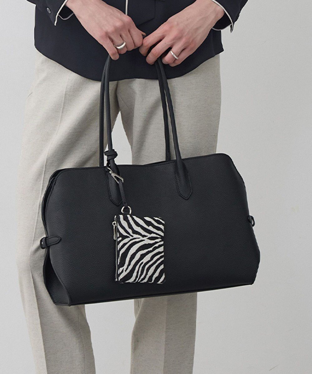 【アイシービー/iCB】の【先行予約・A4サイズ収納可】ラウンドボストントート 人気、トレンドファッション・服の通販 founy(ファニー) 　ファッション　Fashion　レディースファッション　Fashion for Women　バッグ　Bags　2026年　2026　アニマル　Animal Print　ポケット　Pocket, Pocket Detail　ポーチ　Pouch, Small Case　ビジネス 仕事 通勤　Business / Work / Commuting　 other-1|ID: prp329100004830150 ipo3291000000035157609