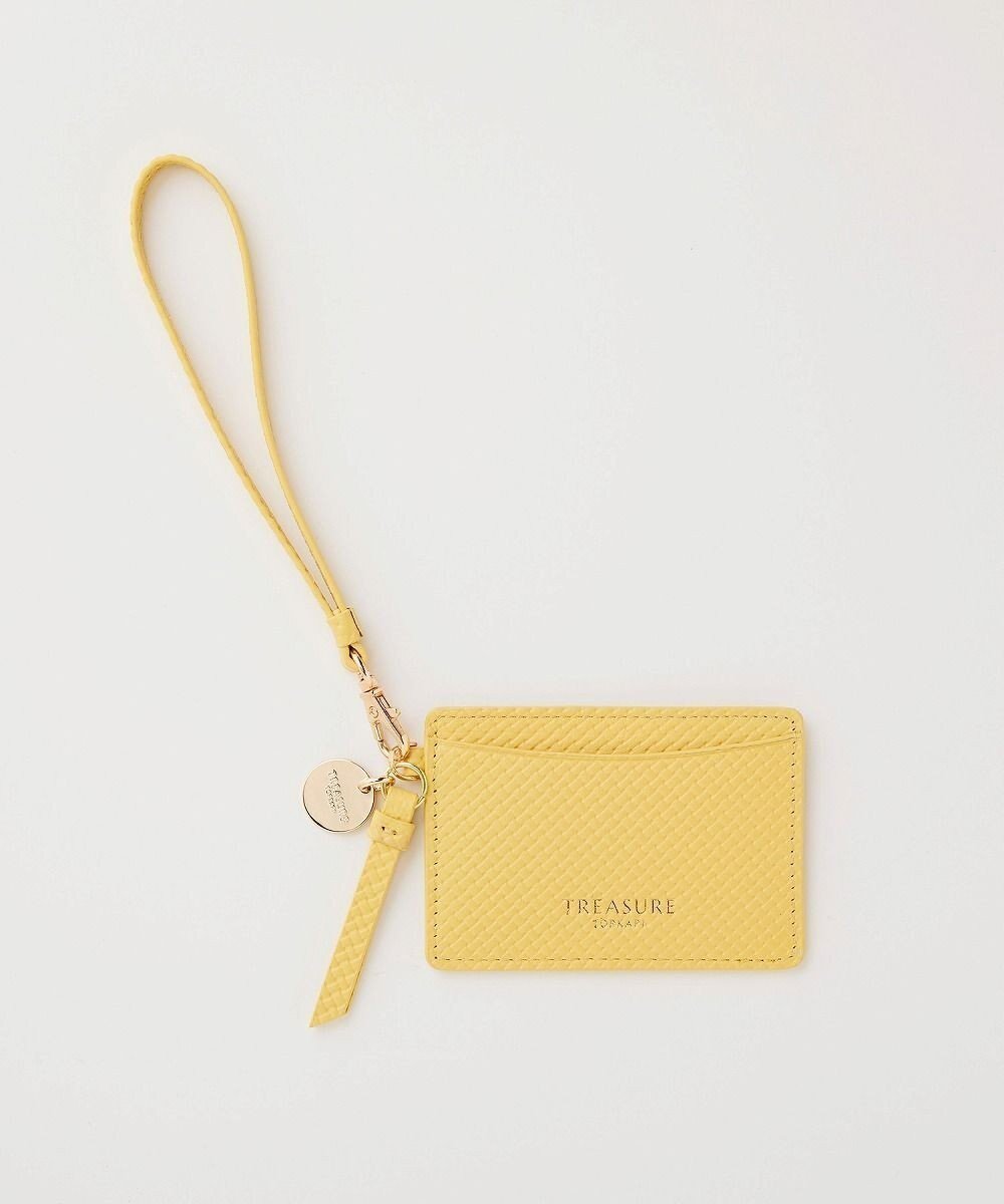 【トプカピ/TOPKAPI】の【TREASURE TOPKAPI】クロスエンボス レザー パスケース インテリア・キッズ・メンズ・レディースファッション・服の通販 founy(ファニー) 　ファッション　Fashion　レディースファッション　Fashion for Women　ミニ財布・二つ折り財布　Wallets & Card Cases　おすすめ　Recommended / Our Picks　イエロー　Yellow　ギフト プレゼント　Gift / Present　チャーム　Charm, Pendant　プレート　Plate, Dish　ポケット　Pocket, Pocket Detail　メッシュ　Mesh, Net Fabric　ラップ　Wrap, Wrap Design　夏　Summer　春　Spring　S/S・春夏　SS, Spring/Summer, Warm Season　財布　Wallet, Purse　レモンイエロー|ID: prp329100004830695 ipo3291000000035620147