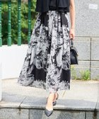 【自由区/JIYU-KU】の【ウエストゴム・洗える】ピオニーフローラルプリント スカート モノトーン|ID: prp329100004831265 ipo3291000000035175215