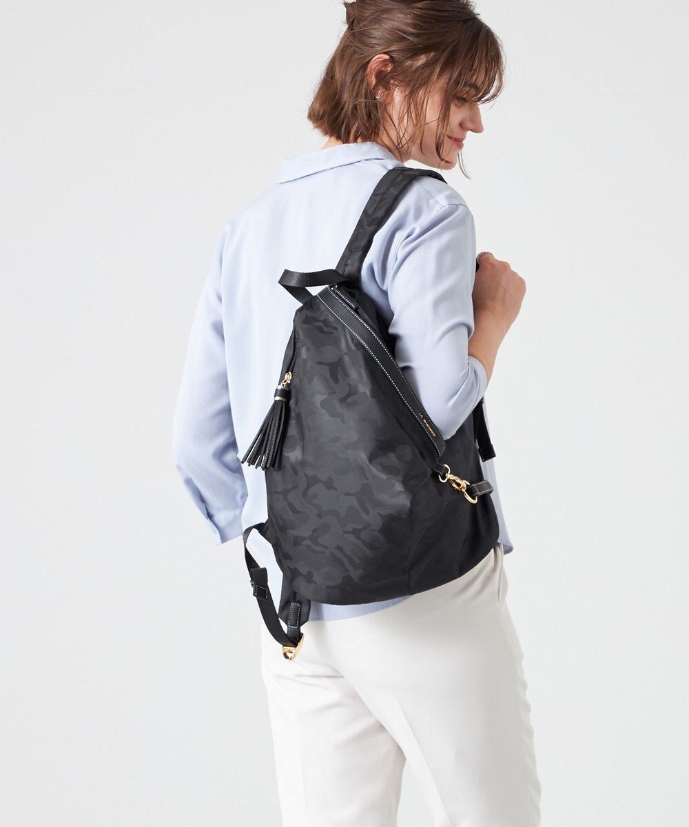 【ラ バガジェリー/LA BAGAGERIE】のジャカードスマートリュックサック インテリア・キッズ・メンズ・レディースファッション・服の通販 founy(ファニー) 　ファッション　Fashion　レディースファッション　Fashion for Women　バッグ　Bags　コンパクト　Compact, Small Size　スマート　Smart, Elegant　トライアングル　Triangle, Triangular Shape　ポケット　Pocket, Pocket Detail　リュック　Backpack, Rucksack　旅行　Travel　ブラック|ID: prp329100004832056 ipo3291000000035184137