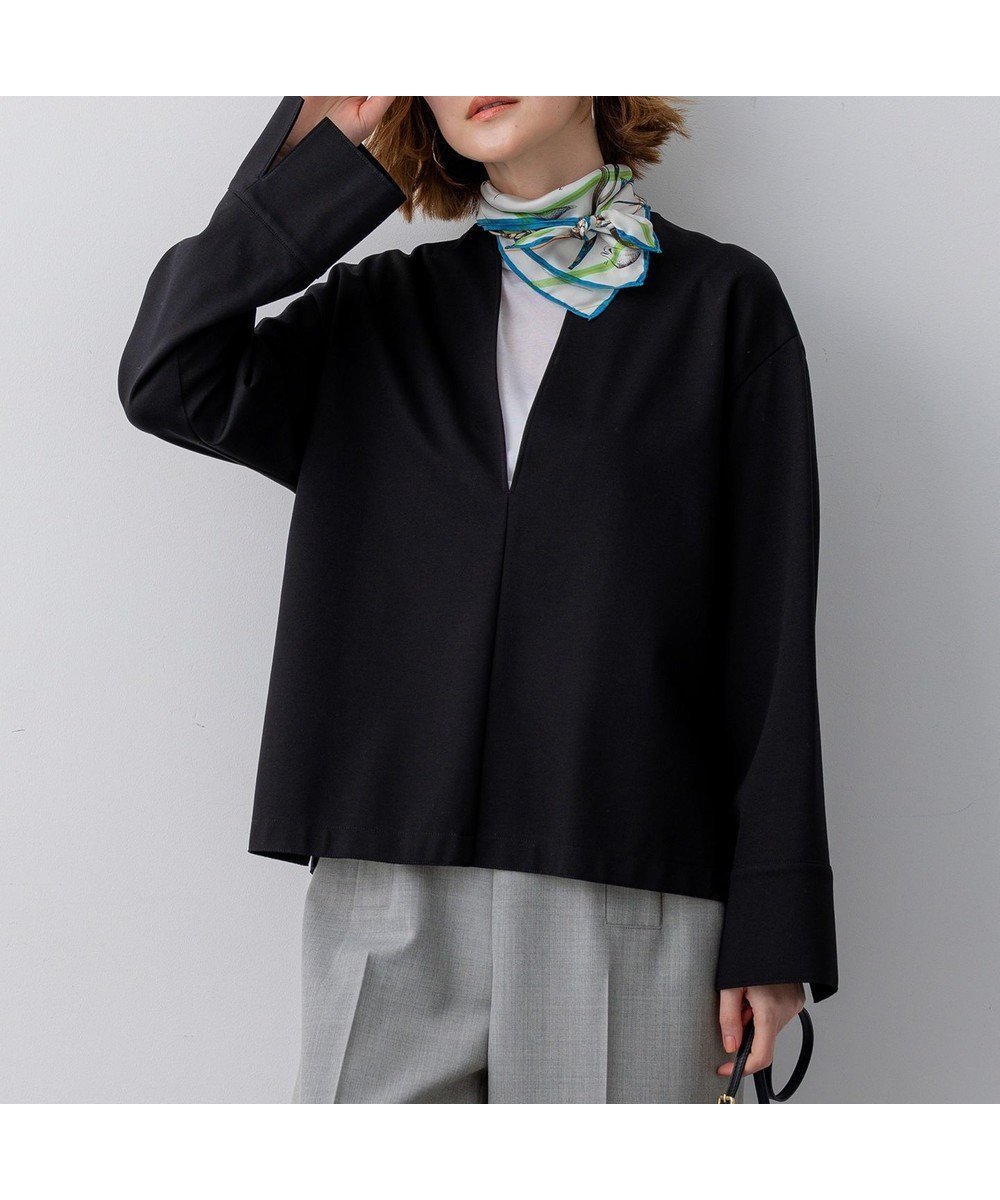 【23区/NIJYUSANKU】の【先行予約】コンパクトツイル Vネック カットソー 人気、トレンドファッション・服の通販 founy(ファニー) 　ファッション　Fashion　レディースファッション　Fashion for Women　トップス・カットソー　Cut & Sew Tops　シャツ・ブラウス・オフィスカジュアル　Elegant Blouses & Button-Ups　ロングTシャツ・Tシャツ　Longline T-Shirts & Tees　カットソー・ベーシックTシャツ　Cut-and-Sewn Tops / Stretch Tees & Basics　Vネックトップス　V-Neck Tops / V-Cut Neckline Shirts　インナー　Innerwear　エアリー　Airy Texture　エレガント 上品　Elegant　春　Spring　カッティング　Cutting Detail　カットソー　Cut and Sewn Top　シアー　Sheer, See-Through　シンプル　Simple, Minimal　スカーフ　Scarf, Neckwear　スキッパー　Skipper, Open Collar　タートルネック　Turtleneck, High Neck　ツイル　Twist, Twisted Detail　デコルテ　Décolleté, Neckline　ドレス　Dress, One-Piece　フェミニン　Feminine, Girly　モダン　Modern, Contemporary　ワイド　Wide, Wide Fit　S/S・春夏　SS, Spring/Summer, Warm Season　夏　Summer　2026年　2026　 other-1|ID: prp329100004832068 ipo3291000000035184178