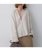 【23区/NIJYUSANKU】の【先行予約】コンパクトツイル Vネック カットソー 人気、トレンドファッション・服の通販 founy(ファニー) ファッション Fashion レディースファッション Fashion for Women トップス・カットソー Cut & Sew Tops シャツ・ブラウス・オフィスカジュアル Elegant Blouses & Button-Ups ロングTシャツ・Tシャツ Longline T-Shirts & Tees カットソー・ベーシックTシャツ Cut-and-Sewn Tops / Stretch Tees & Basics Vネックトップス V-Neck Tops / V-Cut Neckline Shirts インナー Innerwear エアリー Airy Texture エレガント 上品 Elegant 春 Spring カッティング Cutting Detail カットソー Cut and Sewn Top シアー Sheer, See-Through シンプル Simple, Minimal スカーフ Scarf, Neckwear スキッパー Skipper, Open Collar タートルネック Turtleneck, High Neck ツイル Twist, Twisted Detail デコルテ Décolleté, Neckline ドレス Dress, One-Piece フェミニン Feminine, Girly モダン Modern, Contemporary ワイド Wide, Wide Fit S/S・春夏 SS, Spring/Summer, Warm Season 夏 Summer 2026年 2026 thumbnail ベージュ系|ID: prp329100004832068 ipo3291000000035184180