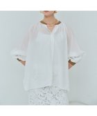 【ベイジ,/BEIGE,】のPAULINE / リネンヴィスコースフェイクレザー配色ブラウス 人気、トレンドファッション・服の通販 founy(ファニー) ファッション Fashion レディースファッション Fashion for Women トップス・カットソー Cut & Sew Tops シャツ・ブラウス・オフィスカジュアル Elegant Blouses & Button-Ups 春 Spring カフス Cuff Design ギャザー Gathered, Ruffled シューズ Shoes, Footwear シンプル Simple, Minimal スリーブ Sleeve, Long Sleeve / Short Sleeve タイトスカート Pencil Skirt, Tight Skirt デニム Denim, Jeans Material 定番 Standard, Basic Item フェイクレザー Faux Leather, PU Leather フェミニン Feminine, Girly フラット Flat, Flat Shoes S/S・春夏 SS, Spring/Summer, Warm Season 夏 Summer エレガント 上品 Elegant thumbnail White|ID: prp329100004832086 ipo3291000000035184255