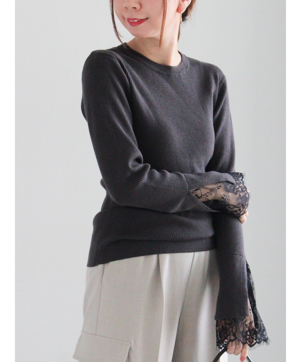 【テチチ/Te chichi】のレースカフスレイヤードニット インテリア・キッズ・メンズ・レディースファッション・服の通販 founy(ファニー) 　ファッション　Fashion　レディースファッション　Fashion for Women　トップス・カットソー　Cut & Sew Tops　ニット　Knit Tops & Sweaters　おすすめ　Recommended / Our Picks　シンプル　Simple, Minimal　ジャケット　Jacket, Outerwear　セーター　Sweater, Knitwear　デニム　Denim, Jeans Material　フレア　Flare, Flared　レース　Lace, Lace Fabric　エレガント 上品　Elegant　夏　Summer　S/S・春夏　SS, Spring/Summer, Warm Season　A/W・秋冬　Autumn/Winter　チャコールグレー|ID: prp329100004832104 ipo3291000000035409270