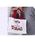 【メゾンドフルール/Maison de FLEUR】のいちごフリルハンドルスクエアトートバッグ Red|ID: prp329100004832852 ipo3291000000035192224