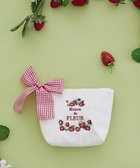 【メゾンドフルール/Maison de FLEUR】のいちごポーチ 人気、トレンドファッション・服の通販 founy(ファニー) ファッション Fashion レディースファッション Fashion for Women ミニ財布・二つ折り財布 Wallets & Card Cases ポーチ&ミニバッグ Pouches & Mini Bags おすすめ Recommended / Our Picks ガーリー Girly, Feminine Style ギフト プレゼント Gift / Present ギンガム Gingham, Gingham Fabric コンパクト Compact, Small Size スクエア Square, Square Shape チェック Check, Plaid, Tartan フォルム Silhouette, Form ポーチ Pouch, Small Case リボン Ribbon, Bow 春 Spring 財布 Wallet, Purse thumbnail Red|ID: prp329100004832853 ipo3291000000035192227