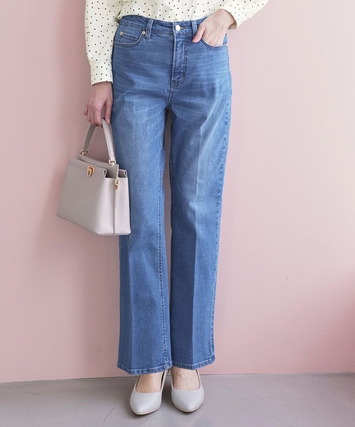 【エニィ スィス/any SiS】のセンタープレスセミフレア デニム インテリア・キッズ・メンズ・レディースファッション・服の通販 founy(ファニー) https://founy.com/ ファッション Fashion レディースファッション Fashion for Women パンツ Pants & Trousers デニムパンツ・ジーンズ・美脚デニム Denim Jeans & Pants おすすめ Recommended / Our Picks アクセサリー Fashion Accessories カットソー Cut and Sewn Top コイン Coin, Coin Design ジャケット Jacket, Outerwear ストレッチ Stretch, Stretchy Fabric ストレート Straight, Straight Cut センター Center, Center Line デニム Denim, Jeans Material フィット Fit, Slim Fit フレア Flare, Flared ポケット Pocket, Pocket Detail 夏 Summer 新作・新入荷 New Arrivals / New In 春 Spring S/S・春夏 SS, Spring/Summer, Warm Season ビジネス 仕事 通勤 Business / Work / Commuting |ID: prp329100004832862 ipo3291000000035636138