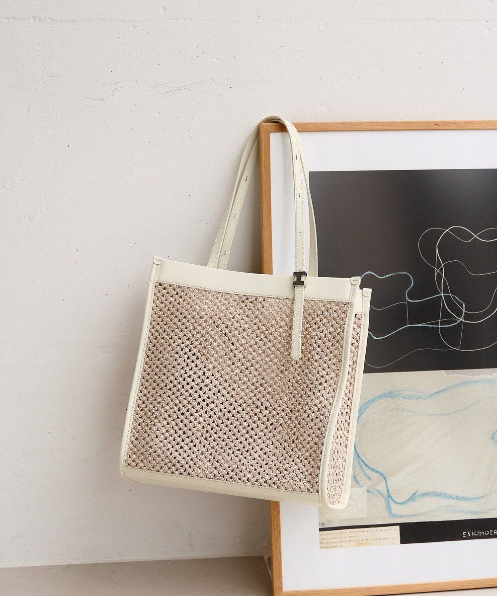 【イアクッチ/IACUCCI】のジュリエッタ RETE PAGLIA/RUGA インテリア・キッズ・メンズ・レディースファッション・服の通販 founy(ファニー) 　ファッション　Fashion　レディースファッション　Fashion for Women　バッグ　Bags　アクセサリー　Fashion Accessories　エレガント 上品　Elegant　シンプル　Simple, Minimal　スクエア　Square, Square Shape　マグネット　Magnet, Magnetic Closure　メタル　Metal, Metal Parts　メッシュ　Mesh, Net Fabric　ワンポイント　One Point, Statement Accent　S/S・春夏　SS, Spring/Summer, Warm Season　夏　Summer　ビジネス 仕事 通勤　Business / Work / Commuting　2026年　2026　アイボリー|ID: prp329100004832874 ipo3291000000035192291