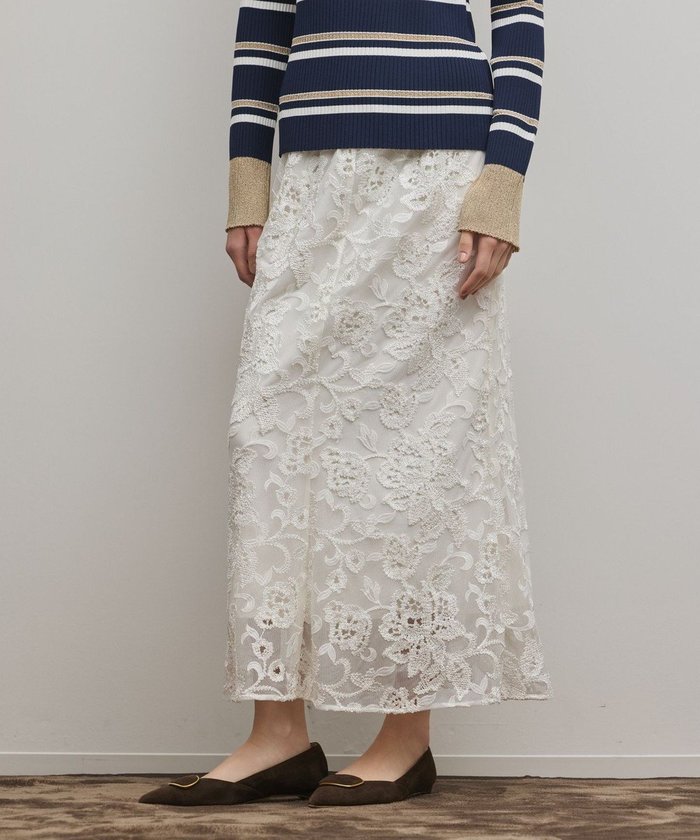 【グレース コンチネンタル/GRACE CONTINENTAL】のチュールレースマーメイドスカート インテリア・キッズ・メンズ・レディースファッション・服の通販 founy(ファニー) https://founy.com/ ファッション Fashion レディースファッション Fashion for Women スカート Skirts カットソー Cut and Sewn Top カーディガン Cardigan, Knitwear シアー Sheer, See-Through チュール Tulip, Tulip Motif フレア Flare, Flared マーメイド Mermaid, Fishtail Silhouette レース Lace, Lace Fabric ロマンティック Romantic, Feminine Style 夏 Summer 春 Spring S/S・春夏 SS, Spring/Summer, Warm Season |ID: prp329100004832934 ipo3291000000035192577