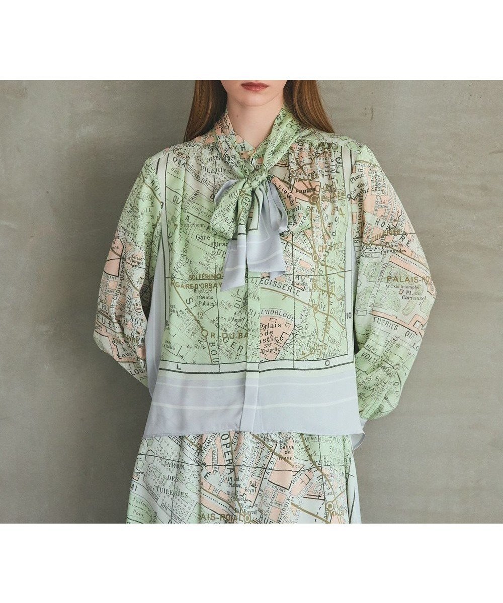 【グレース コンチネンタル/GRACE CONTINENTAL】のパリスカーフプリントブラウス 人気、トレンドファッション・服の通販 founy(ファニー) 　ファッション　Fashion　レディースファッション　Fashion for Women　トップス・カットソー　Cut & Sew Tops　シャツ・ブラウス・オフィスカジュアル　Elegant Blouses & Button-Ups　ツイル　Twist, Twisted Detail　パターン　Pattern, Design Print　プリント　Print, Printed Pattern　夏　Summer　春　Spring　S/S・春夏　SS, Spring/Summer, Warm Season　 other-1|ID: prp329100004833764 ipo3291000000035202061