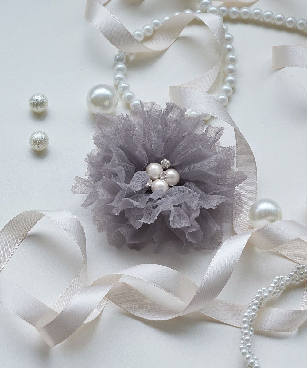 【ティアクラッセ/Tiaclasse】のチュールフラワーコサージュ インテリア・キッズ・メンズ・レディースファッション・服の通販 founy(ファニー) 　ファッション　Fashion　レディースファッション　Fashion for Women　アクセサリー　Fashion Accessories　春　Spring　秋　Autumn　軽量　Lightweight, Ultra Light　シューズ　Shoes, Footwear　ジャケット　Jacket, Outerwear　ストール　Stole, Wrap　チュニック　Tunic, Long Top　チュール　Tulip, Tulip Motif　パール　Pearl, Pearl Accent　ビジュー　Bijou, Jewel-like Accent　フォーマル　Formal, Dressy　ブローチ　Brooch, Pin Brooch　冬　Winter / This Winter　再入荷　Restock / Back in Stock　夏　Summer　エレガント 上品　Elegant　入学式　Entrance Ceremony　卒業式　Graduation Ceremony　新作・新入荷　New Arrivals / New In　結婚式　Wedding　パープルグレー|ID: prp329100004833768 ipo3291000000035202077