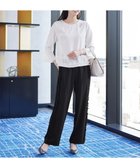 【ティアクラッセ/Tiaclasse】の【ブラウス×パンツ2点セット】フリルデザインセットアップ 人気、トレンドファッション・服の通販 founy(ファニー) ファッション Fashion レディースファッション Fashion for Women セットアップ Matching Sets レディースパンツ・ボトムス Pants & Trousers / Bottoms セットアップ Set-Up, Coordinated Outfit フリル Frill, Ruffle フレア Flare, Flared ポケット Pocket, Pocket Detail 楽ちん Easy Fit, Comfortable A/W・秋冬 Autumn/Winter S/S・春夏 SS, Spring/Summer, Warm Season おすすめ Recommended / Our Picks 夏 Summer エレガント 上品 Elegant ビジネス 仕事 通勤 Business / Work / Commuting thumbnail オフホワイト|ID: prp329100004833770 ipo3291000000035202084