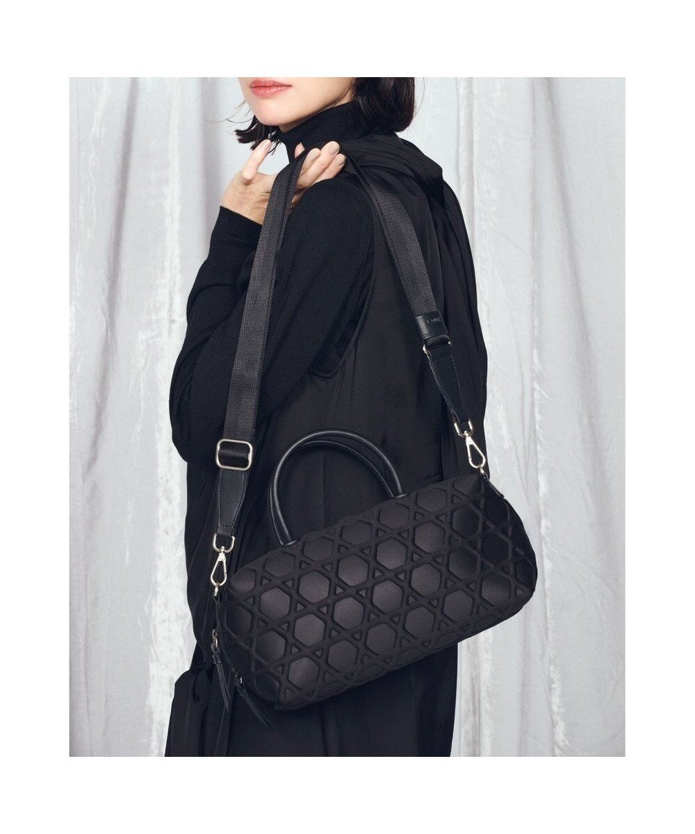 【ミヤビヤ/MIYABIYA】の【撥水加工】篭目大柄エンボスボンディングミニボストン インテリア・キッズ・メンズ・レディースファッション・服の通販 founy(ファニー) 　ファッション　Fashion　レディースファッション　Fashion for Women　ショルダー　Shoulder, Shoulder Strap　パターン　Pattern, Design Print　フォルム　Silhouette, Form　ボストン　Boston　ボストンバッグ　Boston Bag, Retro Bag　ポケット　Pocket, Pocket Detail　モチーフ　Motif, Design Theme　ブラック|ID: prp329100004833802 ipo3291000000035202202