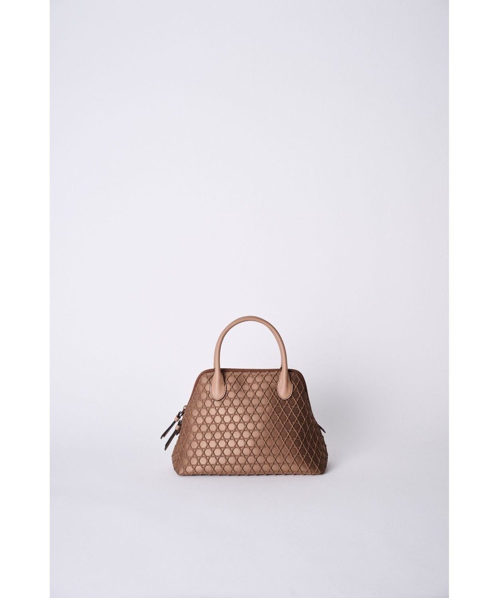 【ミヤビヤ/MIYABIYA】の【撥水加工】篭目柄エンボスボンディングブガッティ インテリア・キッズ・メンズ・レディースファッション・服の通販 founy(ファニー) 　ファッション　Fashion　レディースファッション　Fashion for Women　クラシック　Classic, Timeless Style　スマート　Smart, Elegant　トレンド　Trend, Trending Now　バランス　Balance, Style Balance　パターン　Pattern, Design Print　フォルム　Silhouette, Form　ポケット　Pocket, Pocket Detail　モダン　Modern, Contemporary　カフェオレ|ID: prp329100004833804 ipo3291000000035516758