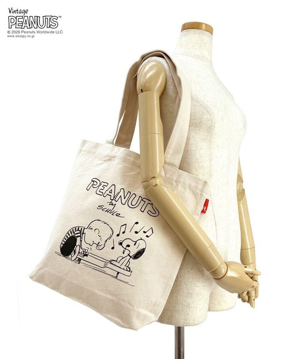 【ルートート/ROOTOTE】の6599【ルートート】スヌーピー OE.トール.Peanuts-MUSIC-A インテリア・キッズ・メンズ・レディースファッション・服の通販 founy(ファニー) 　ファッション　Fashion　レディースファッション　Fashion for Women　バッグ　Bags　カメラ　Camera Accessories　キャンバス　Canvas, Canvas Fabric　クラシック　Classic, Timeless Style　プリント　Print, Printed Pattern　ベーシック　Basic, Essential　ボックス　Boxy, Box Shape　ポケット　Pocket, Pocket Detail　ランダム　Random, Irregular　新作・新入荷　New Arrivals / New In　03:ピアノ|ID: prp329100004834539 ipo3291000000035212701