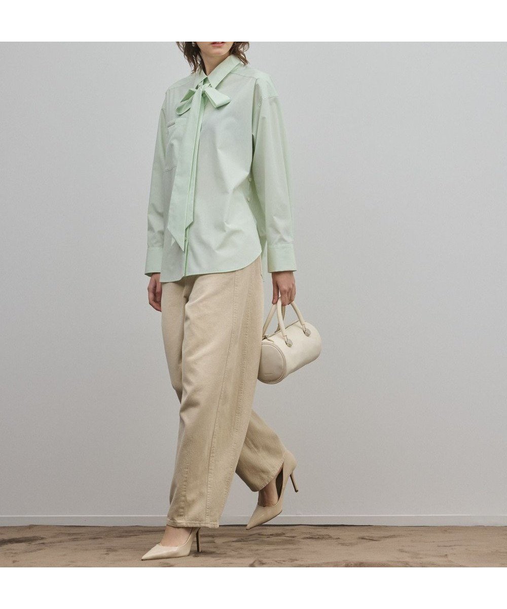 【グレース コンチネンタル/GRACE CONTINENTAL】のサイド切替バレルパンツ 人気、トレンドファッション・服の通販 founy(ファニー) 　ファッション　Fashion　レディースファッション　Fashion for Women　パンツ　Pants & Trousers　インディゴ　Indigo Denim　春　Spring　今季　This Season, Current Season　切替　Switching, Contrast Panel　ショート　Short, Short Length　ソックス　Socks, Hosiery　ツイル　Twist, Twisted Detail　デニム　Denim, Jeans Material　フラワー　Flower, Floral　プリント　Print, Printed Pattern　ペーパー　Paper, Kraft Paper　S/S・春夏　SS, Spring/Summer, Warm Season　夏　Summer　 other-1|ID: prp329100004835499 ipo3291000000035222028