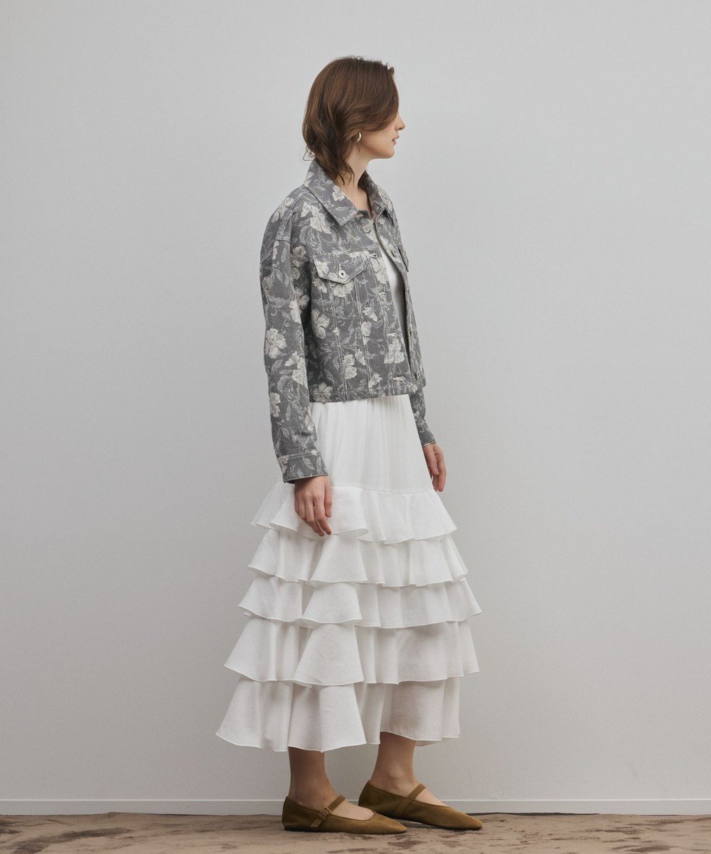 【グレース コンチネンタル/GRACE CONTINENTAL】のボタニカルジャガードジャケット インテリア・キッズ・メンズ・レディースファッション・服の通販 founy(ファニー) 　ファッション　Fashion　レディースファッション　Fashion for Women　アウター　Coat / Outerwear Collection　レディースジャケット・軽アウター　Jackets　春　Spring　コンパクト　Compact, Small Size　ショート　Short, Short Length　ジャケット　Jacket, Outerwear　セットアップ　Set-Up, Coordinated Outfit　デニム　Denim, Jeans Material　フラワー　Flower, Floral　リネン　Linen, Linen Fabric　ワイド　Wide, Wide Fit　S/S・春夏　SS, Spring/Summer, Warm Season　日本製　Made In Japan　夏　Summer　エレガント 上品　Elegant　チャコール|ID: prp329100004835505 ipo3291000000035222057