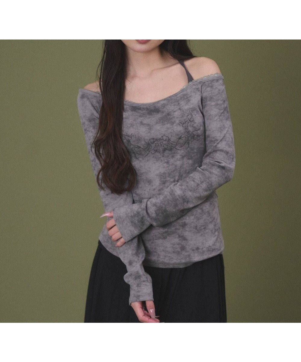 【ウィゴー/WEGO】のグラフィックオフショルレーストップ 人気、トレンドファッション・服の通販 founy(ファニー) 　ファッション　Fashion　レディースファッション　Fashion for Women　トップス・カットソー　Cut & Sew Tops　シャツ・ブラウス・オフィスカジュアル　Elegant Blouses & Button-Ups　ロングTシャツ・Tシャツ　Longline T-Shirts & Tees　カットソー・ベーシックTシャツ　Cut-and-Sewn Tops / Stretch Tees & Basics　春　Spring　秋　Autumn　カットソー　Cut and Sewn Top　グラフィック　Graphic, Graphic Design　スマホ　Smartphone, Mobile Device　デコルテ　Décolleté, Neckline　トレンド　Trend, Trending Now　ミニスカート　Mini Skirt, Short Skirt　ラップ　Wrap, Wrap Design　レース　Lace, Lace Fabric　冬　Winter / This Winter　S/S・春夏　SS, Spring/Summer, Warm Season　夏　Summer　 other-1|ID: prp329100004835508 ipo3291000000035516864