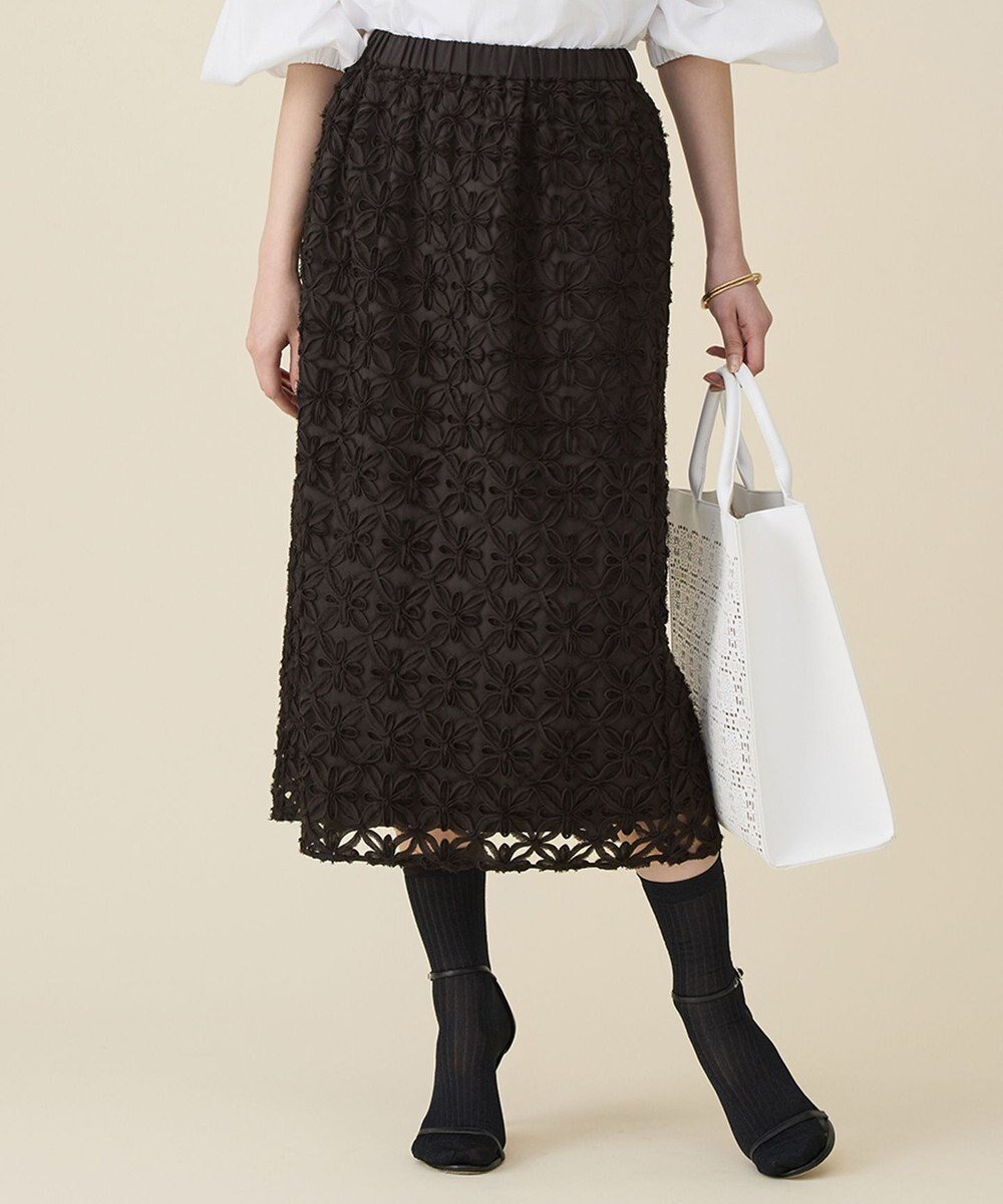 【自由区/JIYU-KU】のテープエンブロイダリー スカート インテリア・キッズ・メンズ・レディースファッション・服の通販 founy(ファニー) 　ファッション　Fashion　レディースファッション　Fashion for Women　スカート　Skirts　おすすめ　Recommended / Our Picks　シフォン　Chiffon, Lightweight Fabric　シンプル　Simple, Minimal　ストレート　Straight, Straight Cut　ブルゾン　Blouson, Bomber Jacket　エレガント 上品　Elegant　夏　Summer　春　Spring　S/S・春夏　SS, Spring/Summer, Warm Season　ブラウン|ID: prp329100004837827 ipo3291000000035249034