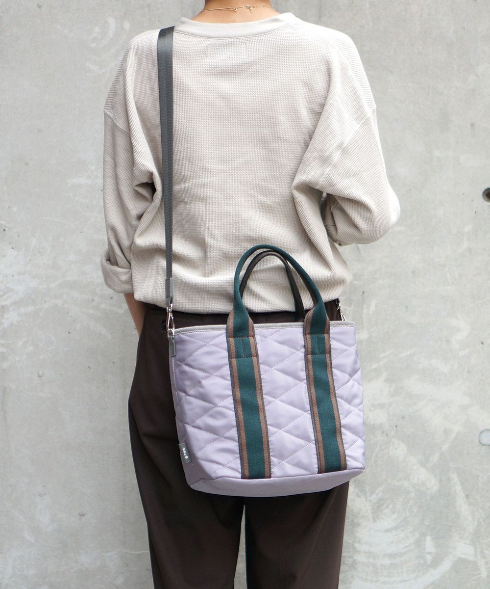 【その他のブランド/Other】のダイヤキルティング 2WAYトートバッグ インテリア・キッズ・メンズ・レディースファッション・服の通販 founy(ファニー) 　ファッション　Fashion　レディースファッション　Fashion for Women　バッグ　Bags　キルティング　Quilted, Quilting　コンパクト　Compact, Small Size　傘　Umbrella, Parasol　軽量　Lightweight, Ultra Light　ショルダー　Shoulder, Shoulder Strap　スマート　Smart, Elegant　財布　Wallet, Purse　トレンド　Trend, Trending Now　ハンド　Hand, Handmade　ベーシック　Basic, Essential　ポケット　Pocket, Pocket Detail　ポーチ　Pouch, Small Case　A/W・秋冬　Autumn/Winter　おすすめ　Recommended / Our Picks　エレガント 上品　Elegant　グレー|ID: prp329100004838842 ipo3291000000035517268