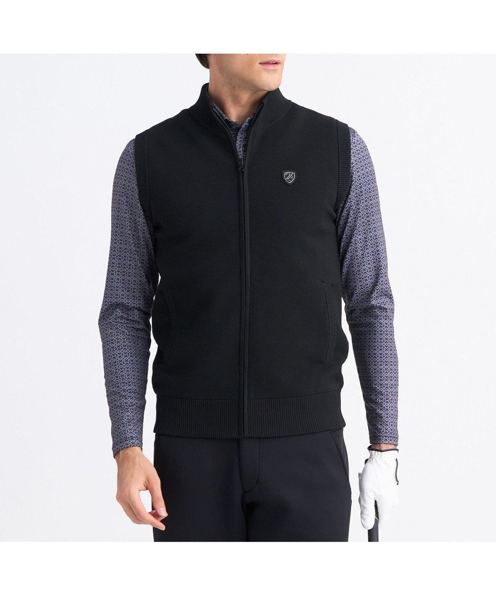 【23区 ゴルフ/23区GOLF / MEN】の【MEN】リバーシブルニットベスト モノグラム柄 インテリア・キッズ・メンズ・レディースファッション・服の通販 founy(ファニー) 　ファッション　Fashion　メンズファッション　Fashion for Men　トップス・カットソー　Cut & Sew Tops　ニット・セーター / 定番トップス　Knit Tops & Sweaters　ベスト・ジレ　Vests & Gilets　軽量　Lightweight, Ultra Light　シリコン　Silicone, Silicone Material　シンプル　Simple, Minimal　スタンド　Stand Collar, Upright Stand　スポーティ　Sporty, Casual Athletic　人気　Popular, Best Seller　プリント　Print, Printed Pattern　ベスト　Vest, Waistcoat　ポケット　Pocket, Pocket Detail　無地　Plain, Solid Color　リバーシブル　Reversible, Two-Sided　A/W・秋冬　Autumn/Winter　エレガント 上品　Elegant　ゴルフ　Golf　ブラック系|ID: prp329100004839420 ipo3291000000035707853