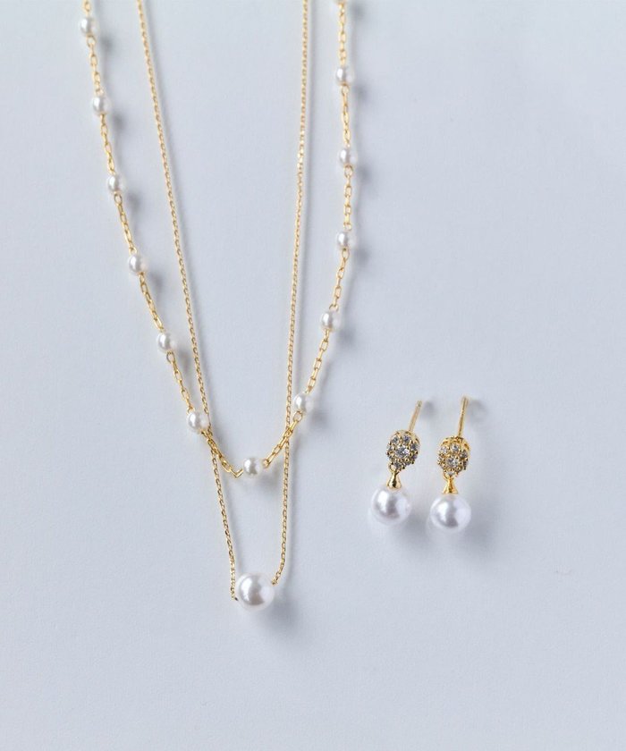 【フィービィー/phoebe】のオンワード限定セット 2ラインエレガントパールネックレス×グリームスウィングピアス インテリア・キッズ・メンズ・レディースファッション・服の通販 founy(ファニー) https://founy.com/ ファッション Fashion レディースファッション Fashion for Women ジュエリー Jewelry ネックレス Necklaces & Pendants アクセサリー Fashion Accessories シンプル Simple, Minimal ネックレス Necklace, Pendant Necklace パール Pearl, Pearl Accent ビジュー Bijou, Jewel-like Accent フィット Fit, Slim Fit エレガント 上品 Elegant |ID: prp329100004839486 ipo3291000000035804469